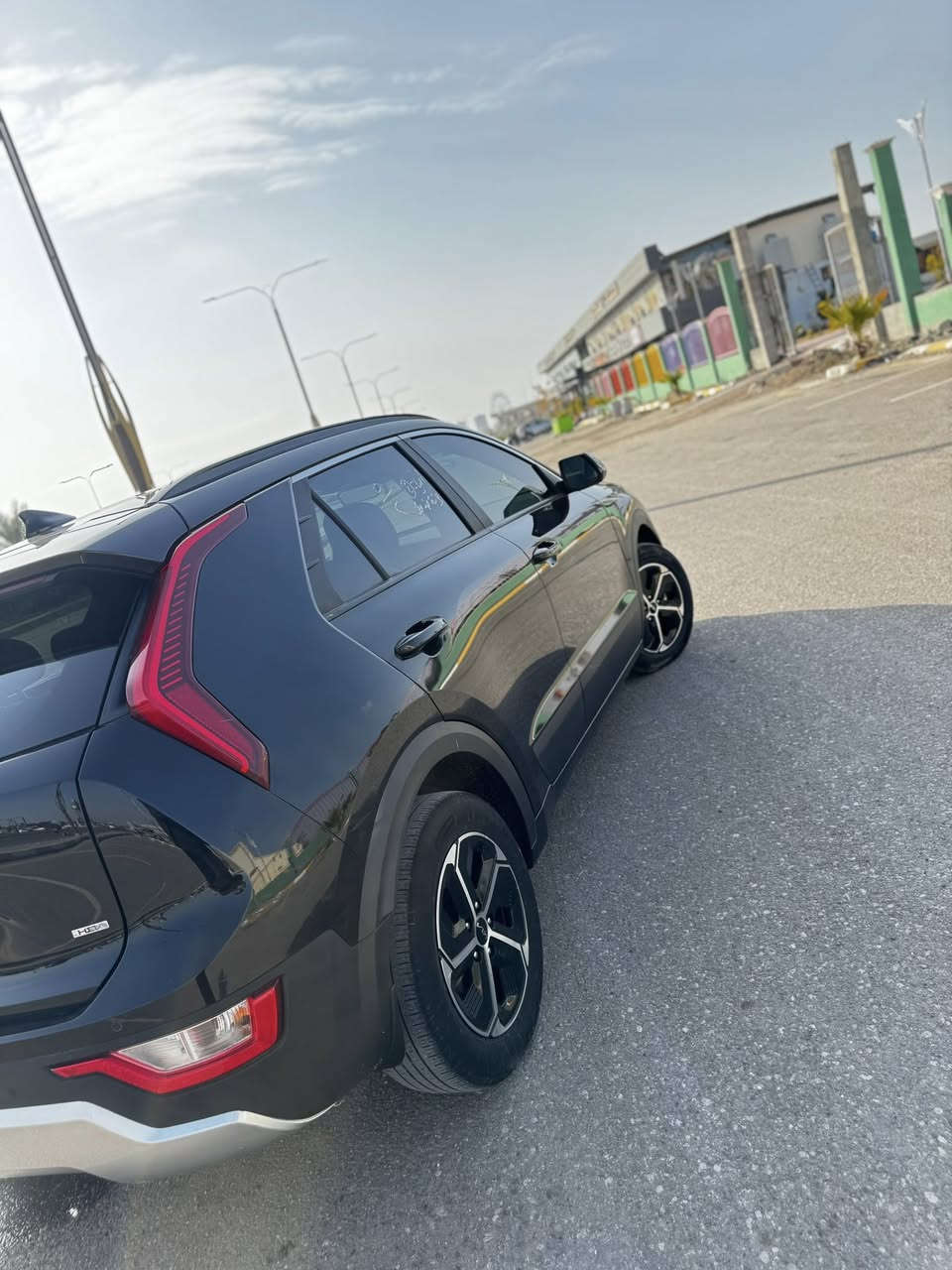 كيا نيرو 2024 EX
هايبرد وبانزين

🚨ماشية :    50الف  كم   

-------------------------------

مواصفات EX

-اشارات مرايا 

-رادار بالمرايا 

-شاحن تلفون

- بصمة 

- جلد 

-شاشة كبيرة 

-  تدفئة كشن

- تحديد المسار

-بكلايت لد

-قطعتين تبريد 

 -كشنات جلد

-تدفئة ستيرن

-رادار امامي وجانبي  

----------------------------

🚨الضرر:   صبغ جاملغ وباب اليسار  -------------------------------------------

 

‭0787 974 5770‬

🚨السعر:- 142$
