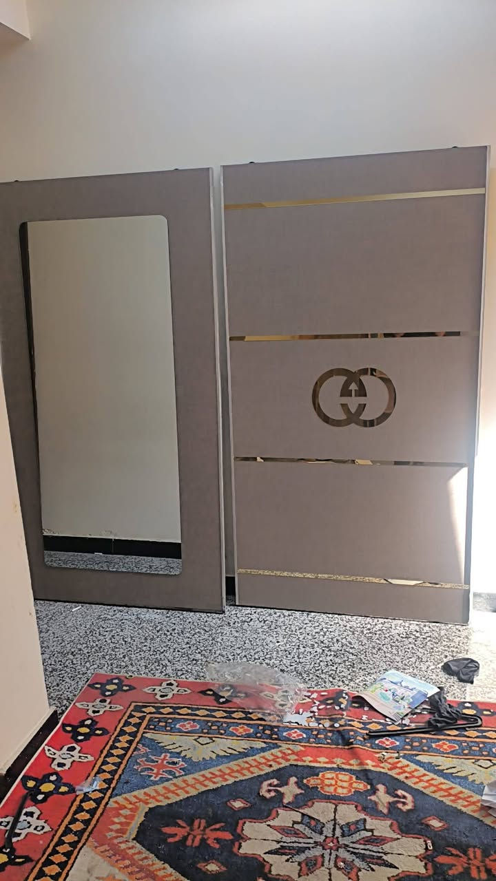 البيع 

جزامه عموديه 
كنتور صاج ٢ باب 
جربايه نفرين تركي
كنتور سلايت تركي
و ميز مرايا 
كلهن البيع تنباع قطع و تنباع غرفه كامله 
نظيفه كلش واي ضرر مابيها دواخل والخارج كلها نظيف 
العنوان بغداد البياع لاعلام واكو توصيل هم


**إذا كنت صاحب هذا الإعلان وتريد حذفه لأي سبب، رجاءا أرسل رسالة إلى الدعم الفني**