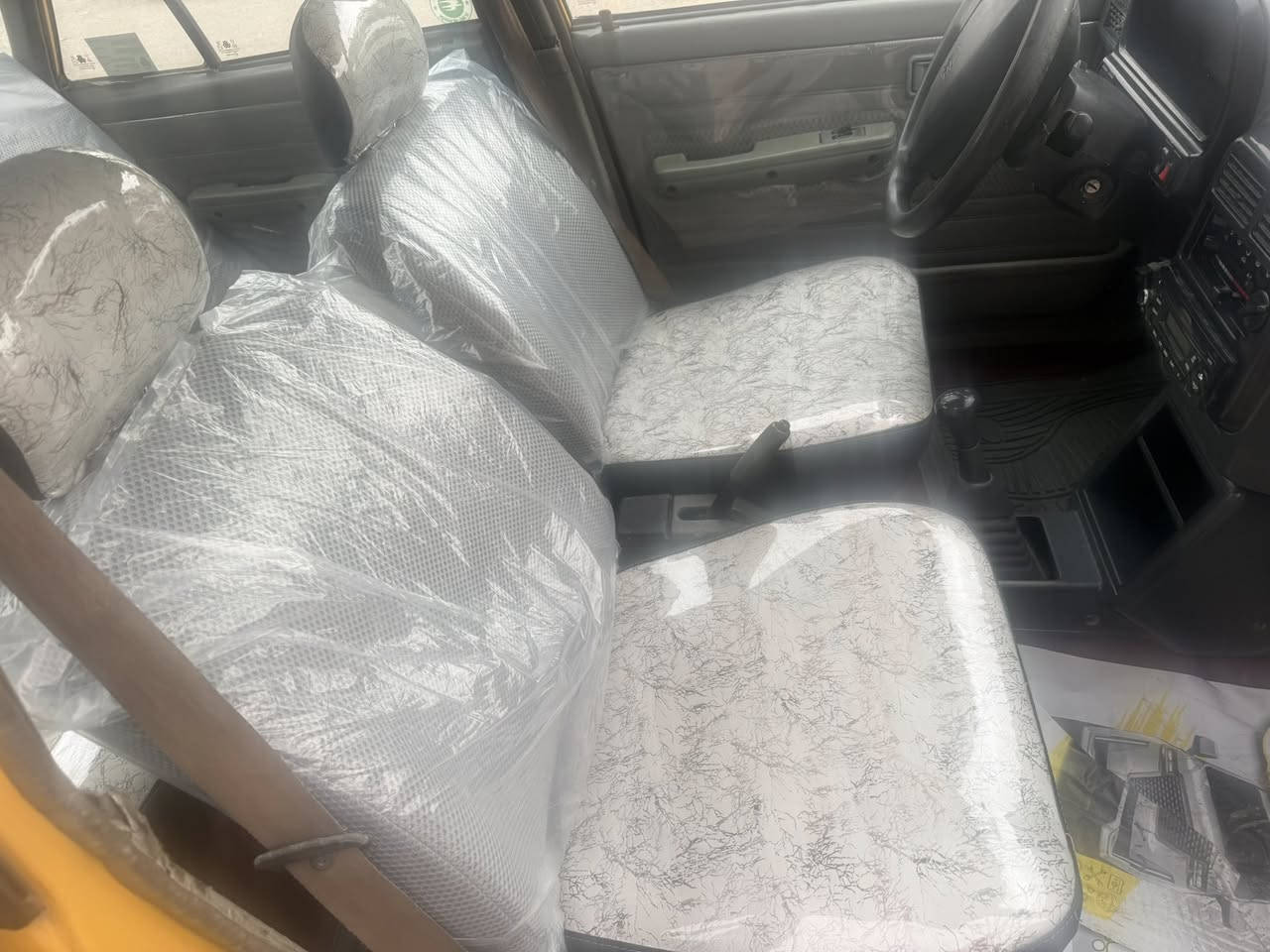 ٢٠٠٩ شواصي مكفوله 
صدر امامي خلفي جديد 
تخم دبلات جديد 
غرفه جديده 
محرك مكفول 
تبريد شغال 
كير نمره ٤ تغلت 
بدون صبغ السياره فقط دواير 
سعر ٢٦ 
بغداد نعيريه 
***********
