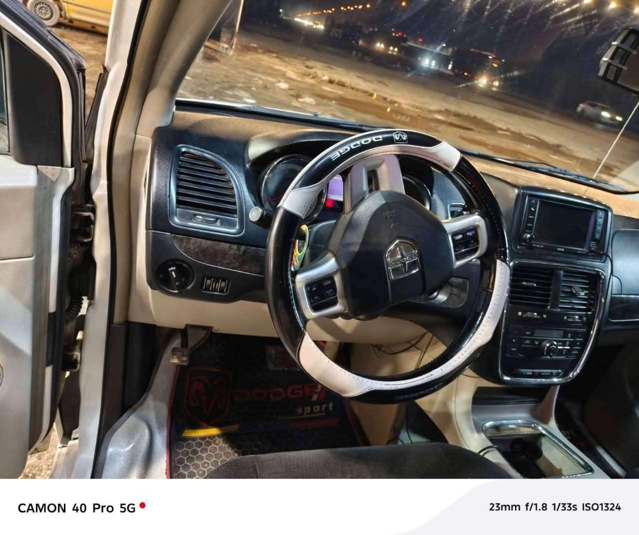 دودج كرفان موديل 2011
🟪 السعر 💲128 وبي مجال 
ماشية 230 ألف
حادث جاملغ خلفي جهة اليمين
حدادية جديدة
تايرات جديدة
تبريد شغال
السيارة ما بيها نقص
ملاحظة: المحرك بي تبخير وينقص دهن
📍 المكان: بغداد
📞 رقم الهاتف: ***********
#سيارات_للبيع #دودج #بغداد #عروض_سيارات #iraq_cars_kd
