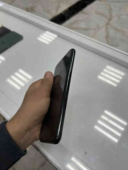 السلام عليكم ايفون 11 برو ماكس ذاكرة 256 نضافه 90/100 حلو جهاز بطارية 87 لا معلايةًولا ابد ابلادي الجهاز كفاله عامه فقط ستبدال شاشه تفصيخ تفصيخ   المكان صلاح الدين دجيل 
هاتف ***********
