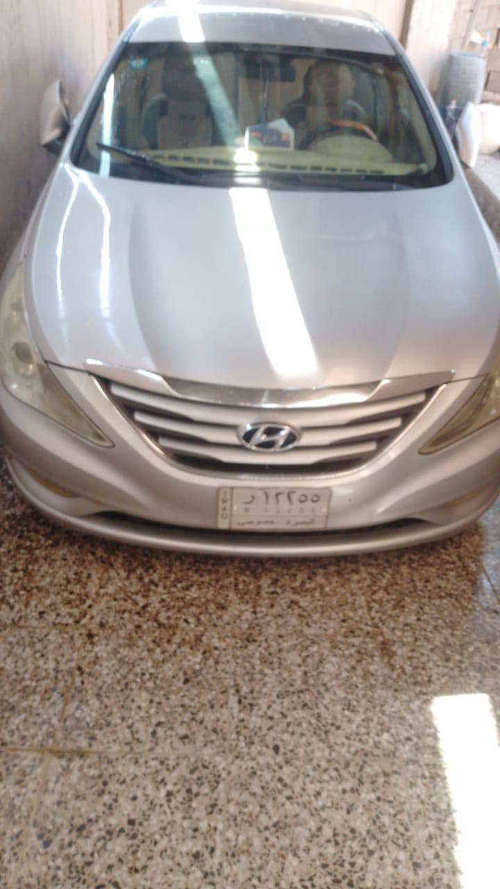 سلام عليكم سوناتا 2013 خليجي مكينه دوش 2400
بدي ما مكفول بيه ظربه بلباب الخلف ما مصلحهه
العنوان القبله حي الجامعه سعر 100 
*********** متواجد اتصال وتساب
