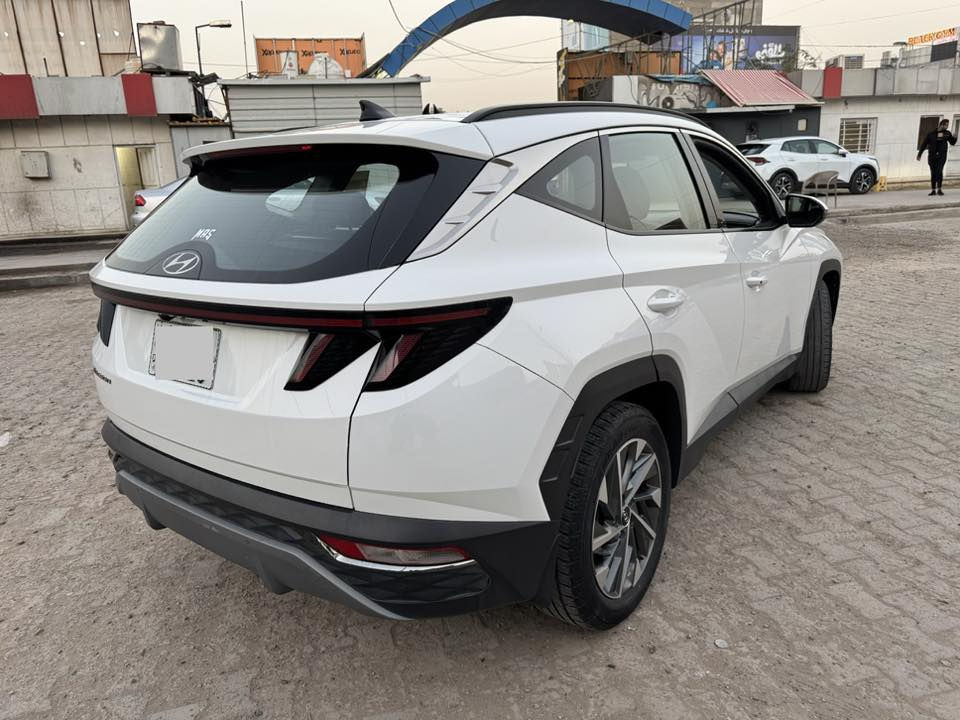 السلام عليكم
توسان ٢٠٢٣ خليجي 

بيها مكانات بارد والسونار موجود 

ماشيه ٩١ الف 

مواصفات 

بصمه 

شاشه 

تحكمات 

مري شفط 

كشنات كهرباء مخمل 

السعر ٢٠٧ 

العنوان زيونه 

***********
