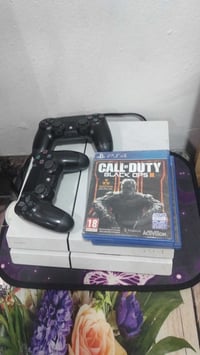 بلي فور • فات أبيض • جويستك