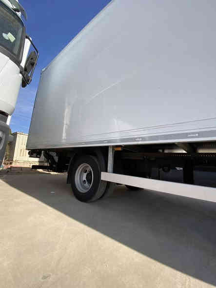 کنتر فوسو
 مودیل 2019
طول 6/20
فول مواصفات
موبایل ***********
