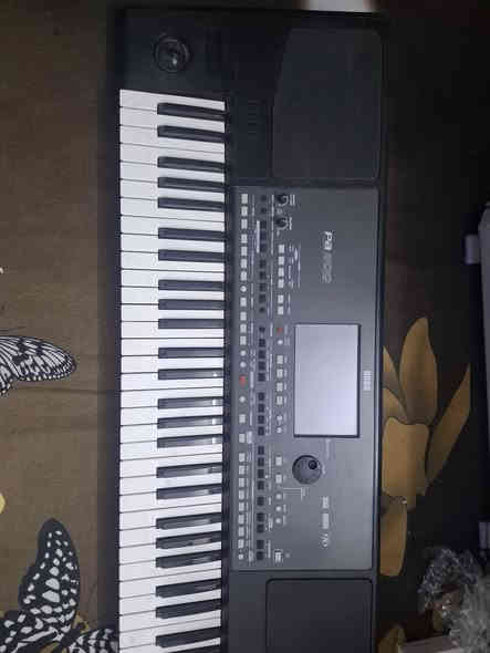 سلام وعليكم جهاز كورج 600 جهاز نضيف معنه الكلمه جديد حيل لبيع مكاني بغداد الجهاز جبته وماستخدمته ماعرفتله  ***********
