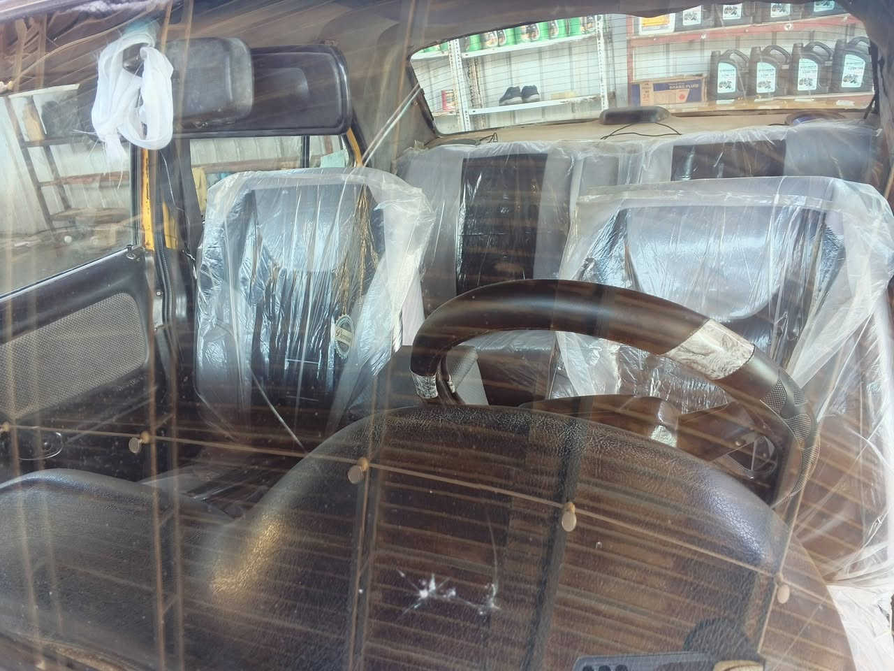 فولگه للبيع مكينه ففتي جديده گير جديد تبريد شرط تخم تاير مرايات دواخل غرفه كلها جديده سنويه ساقطه تريد وكاله عامه ثاني يوم سعر 33 وبيها مال قليل *********** اتصال واتساب
