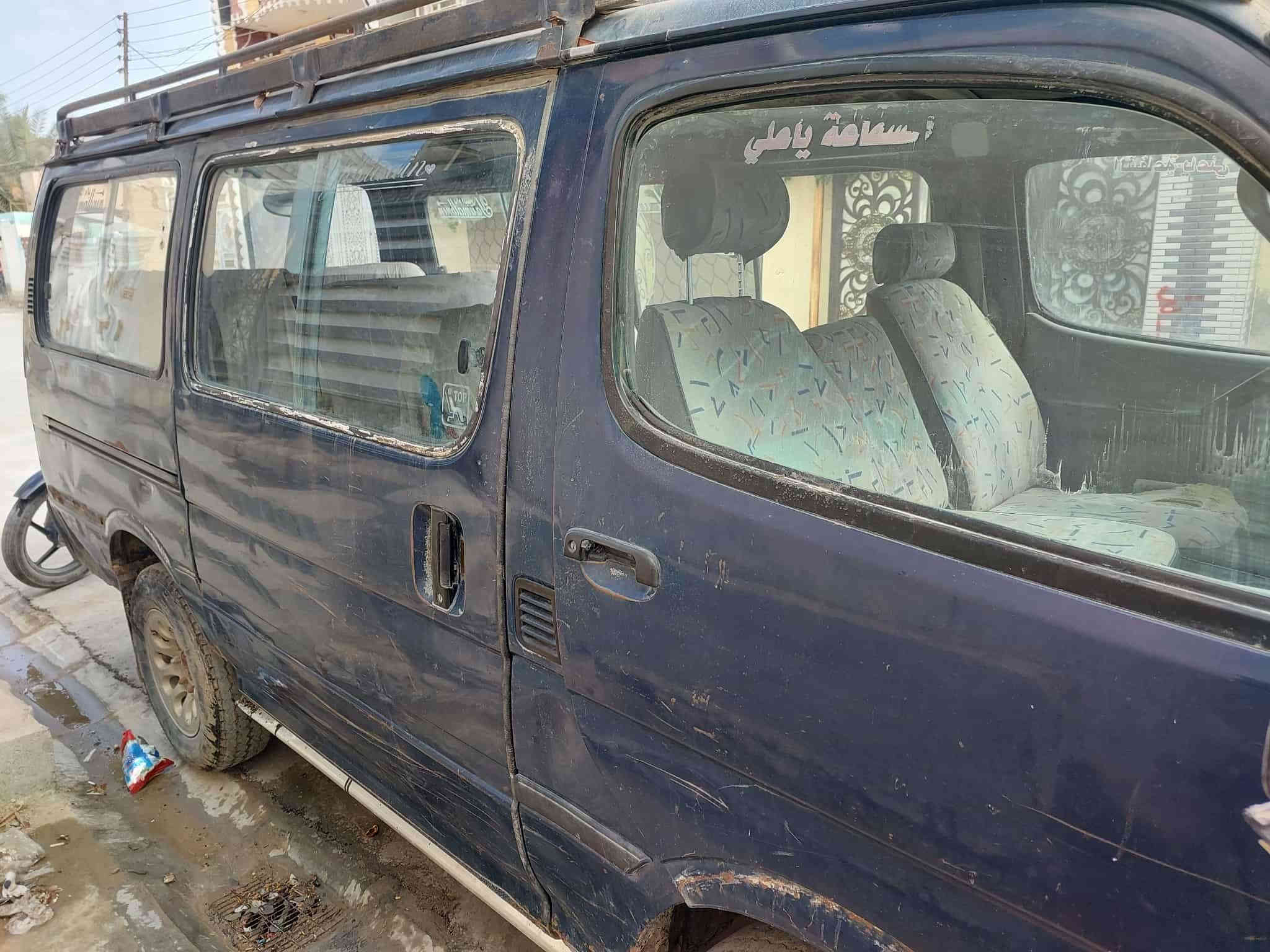 السلام عليكم
هايسه بوز البيع.   
فان حمل.  سنويه ورقم الاماني
موديل 90.  بس سنويه صاقطه
  
سعر 11ورقه. وبيها مجال قليل.
ايي استفسار الانتصال.  علا رقم 👇
*********** 
غير متوفر ماسنجر
