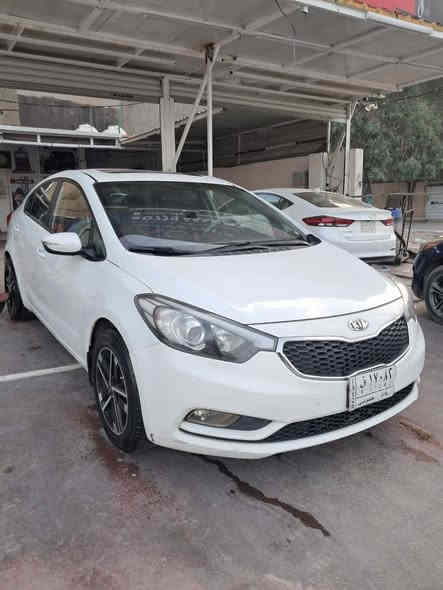 السلام عليكم
سيراتو ٢٠١٤ خليجي

تبريد قطعتين 

سلايد 

ماشيه ١٤٥٠٠٠
للإستفسار الاتصال. ***********
مكانها السيدية 

السعر ١٢٨
