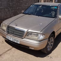 سياره مارسيدس موديل ٩٥ بغداد حي النصر واتساب فقط ٠٧٧١١٣١٨٠٠٨