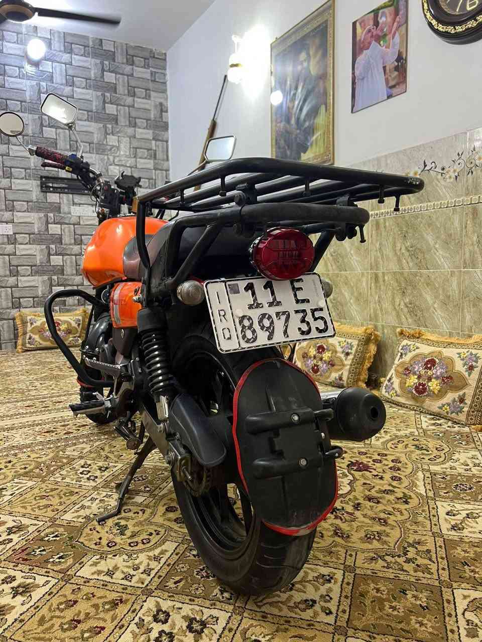 سلام عليكم دايوان لايتي 2023 رقم بغداد بسمي دراجه جاهزه كلها شغاله خير من الله نقص برغي ما بيها شغل وطلع تحويل مباشر بيها لوحه وحده عل تحويل تستلمها من المرور للعلم سنويه بسمي تحويل مباشر مكاني بغداد سعر 2500 وبيها مجال رقمي ***********
