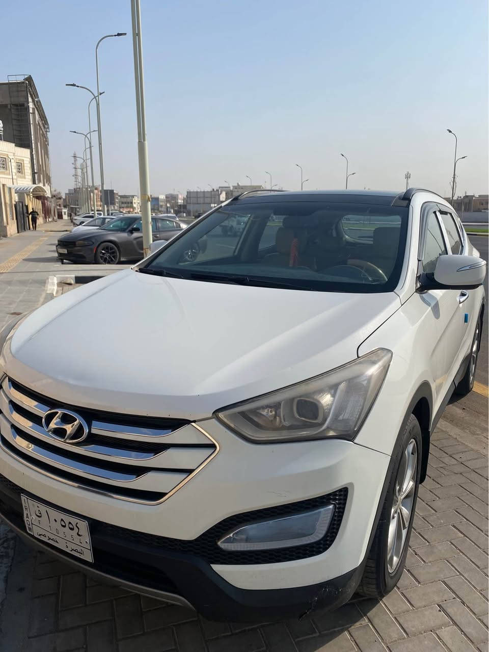 سنتافي خليجي 2013
مكفوله كفاله عامه ما عدا بارد صغير موضح بالسونار
موصفاتها 
فول ماعدا البصمة  
محرك 2400 دوش
7 راكب 
تبريد 3 قطع 
سقف بانوراما 
كشن كهرباء 
تحكم ستيرن
شاشة مع كامره خلفية 
نظام تقليل صرف وقود ECO
السعر ب 165 وبيه مجال السيارة باسمي 
للتواصل *********** البصرة, العراق
