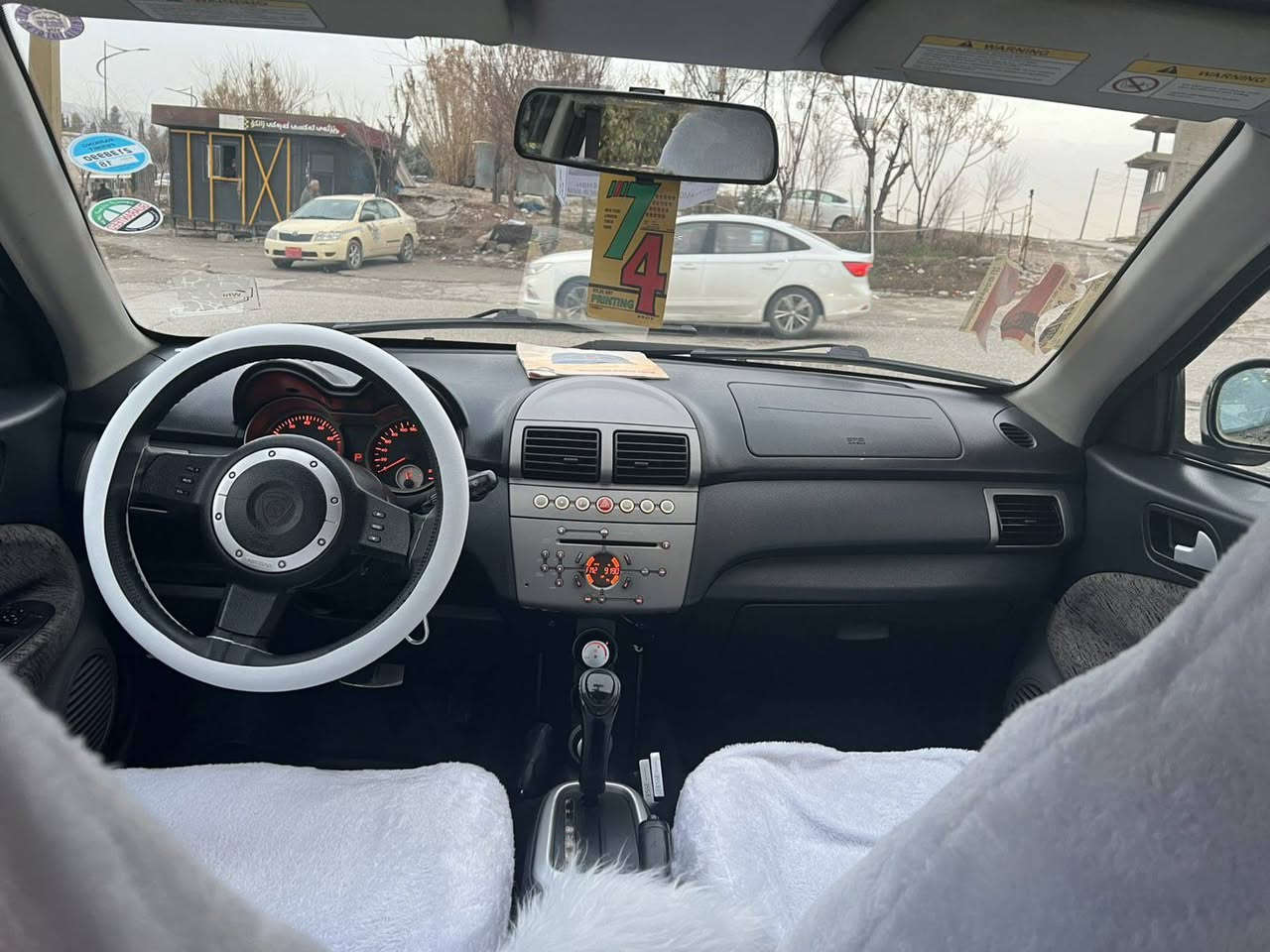 پڕۆتۆن مۆدێل ٢٠١١ گێڕ ئۆتۆماتیک بۆیاخی نییە سەیارەکە گێڕ و مەکینە و ساردی و گەرمی مەزبووت بەشەرت ٢ پەڵە قەڵەمکاری بچوکی ھەیە سەنەوی بەسەر چووە تەحویل و غرامەی بەشەرت نرخی ٦٢ گەڵا و مەجالێکی کەم لە سلێمانیم *********** السليمانية, العراق
