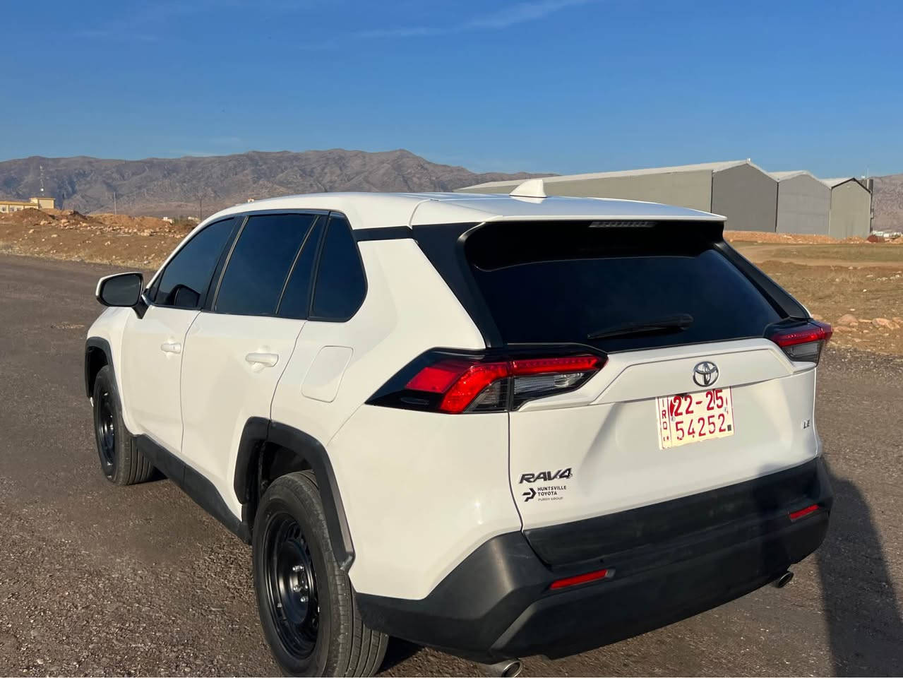 تويوتا رافور ٢٠٢٤ مواسفات LE ٤هزار رويشتيه 
جه مه لغ و ربع بولند و ربع ده ركا سبوغه 
*********** اكر, نينوى
