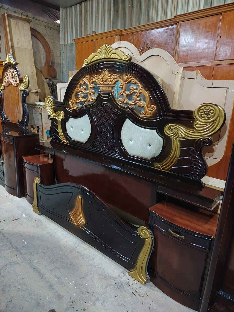 يالله
غرفه نوم ام الخمسه تسكام صاج درجه اولى صبغ بيذنجاني
العنوان النجف حولي مقابل شارع عشرين ***********واتس او الاتصال على الرقم
