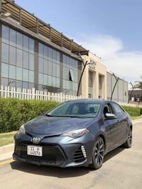 كورلا للبيع ٢٠١٨ سياره جاهزه خير من الله حادثها خلفي فقط وهنا بغداد صا...