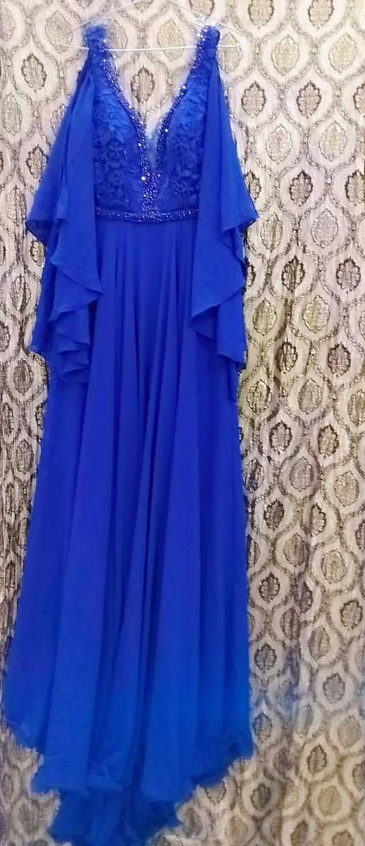 من رخصة الادمن وافقي على منشوري بنات عندي هذآ الفستان لبستة بس ساعتين يجنن والله قياس 42


**إذا كنت صاحب هذا الإعلان وتريد حذفه لأي سبب، رجاءا أرسل رسالة إلى الدعم الفني**