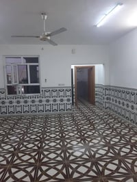 شقة • طابق ثاني • حي العصري