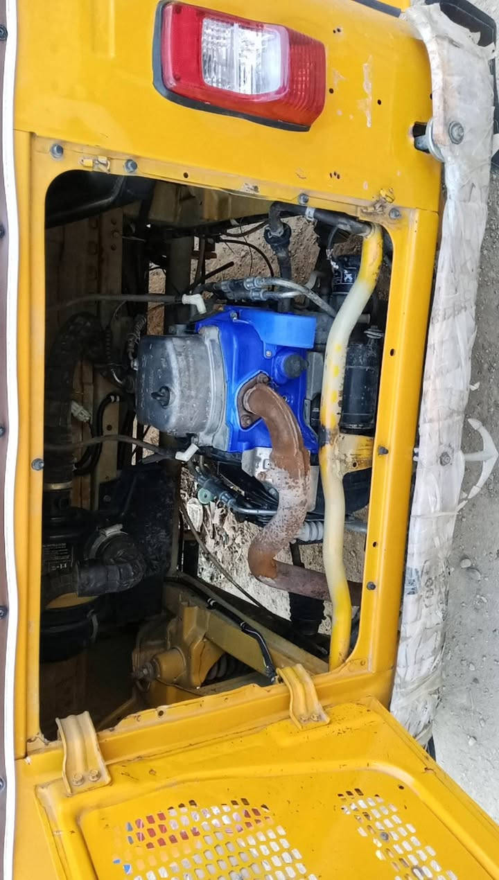 السلام عليكم تكتك للبيع موديل ٢١ نازلة بل٢٢ تكتك كفالة عامة لا صبغ ولا تعمير ولا دوس تكتك علبلاد السعر ٨ وبيهة مجال المكان بغداد الرقم ***********
