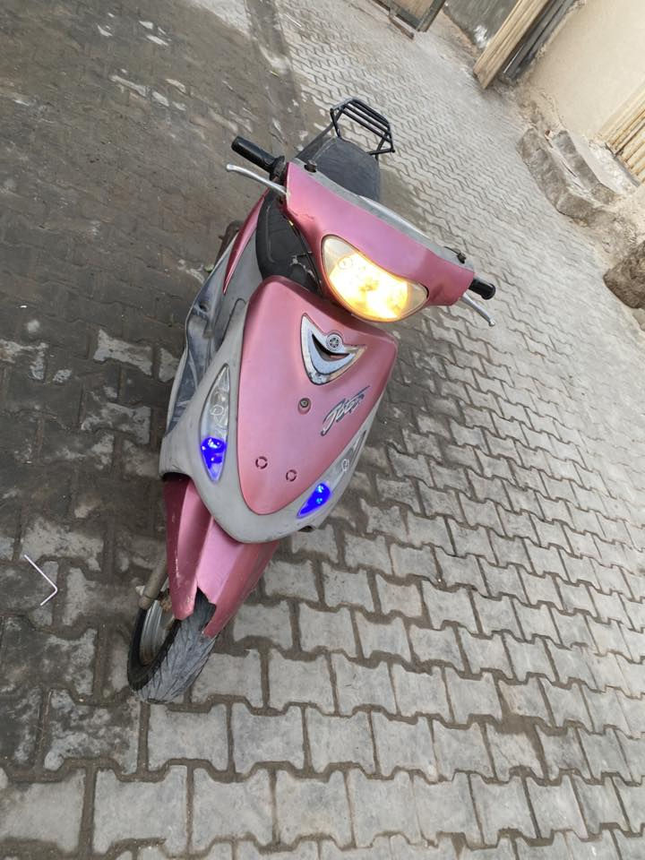 سلام عليكم شباب بلادي مامفتوحه شوفت عينك شراي يجي خاص  كلكم تعرفون بو زكي *********** ///////سعر 550 شراي يدلل
