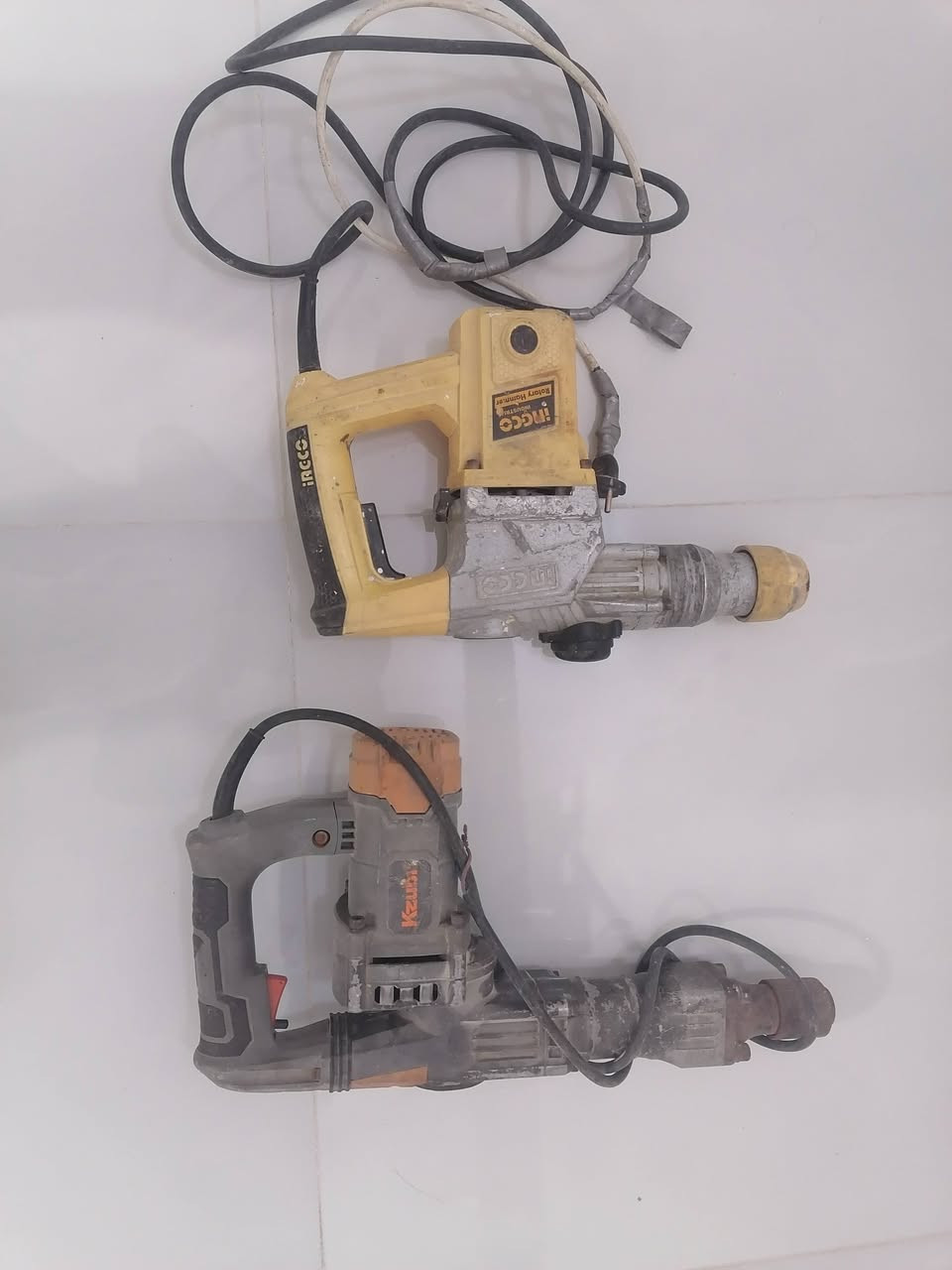 السلام عليكم عندي هذني الادريلات للبيع شغالات


**إذا كنت صاحب هذا الإعلان وتريد حذفه لأي سبب، رجاءا أرسل رسالة إلى الدعم الفني**