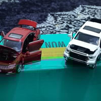 سيارتين • كما بالصورة • ممكن يفيدك