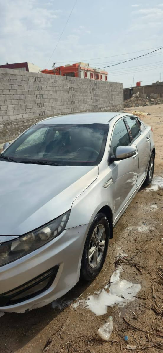 سلام عليكم اوبتيما وارد كوري مصبوغ عام والكوري ما ينكفل من صبغ محرك 2000دوش حداديه نضيفه كير ومكينه مكفول سعر 96 عنوان بصره خور الزبير رقم ***********
