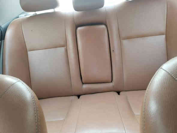 سلام عليكم
كورلا ٢٠١٣ خليجي كفاله عامه
حتى دعامات ماشيه ١١٢ الف سياره محرك كير صدر امامي خلفي  ٤ اطارات جدد ٤ دسك بسمي تحب تحويل او وكاله سياره احله من صور اي استفسار اتصل او اتساب بغداد شارع فلسطين *********** وتساب
