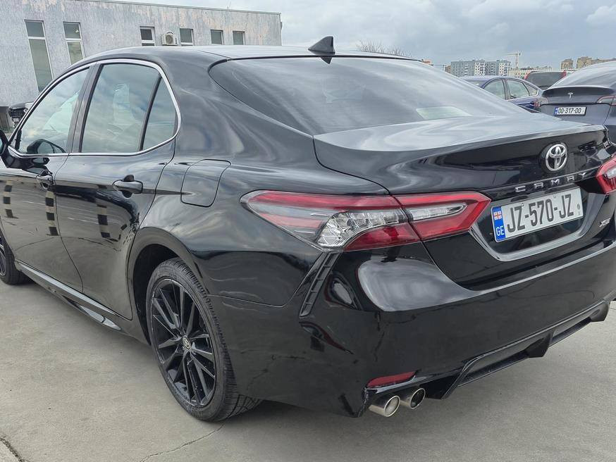 سيارة للبيع من جورجيا تبليسي العاصمة الجورجية 🇬🇪 

تويوتا كامري 2.5 موديل 2024 فئة XSE
المسافة المقطوعة 51الف 
السيارة بحالة ممتازة 
المعروضة بالسعر جورجيا 166ورقة 

نوع الجسم: سيدان، الحالة: جيدة، نوع المحرك: بنزين، حجم المحرك: 2.5 لتر، الدفع: دفع أمامي، الأبواب: 4/5، عدد المقاعد: 4-5، اللون الخارجي: أسود


**إذا كنت صاحب هذا الإعلان وتريد حذفه لأي سبب، رجاءا أرسل رسالة إلى الدعم الفني**