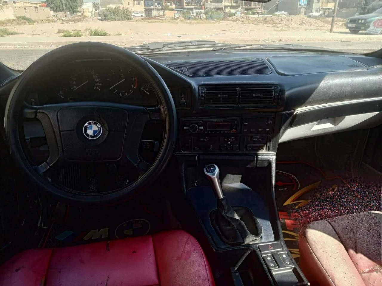 للبيع سياره واحد عراق ما ناقصها برقي فول حداديه 
مكان السياره كركوك
رقم الهاتف ‭0780 629 7089‬
