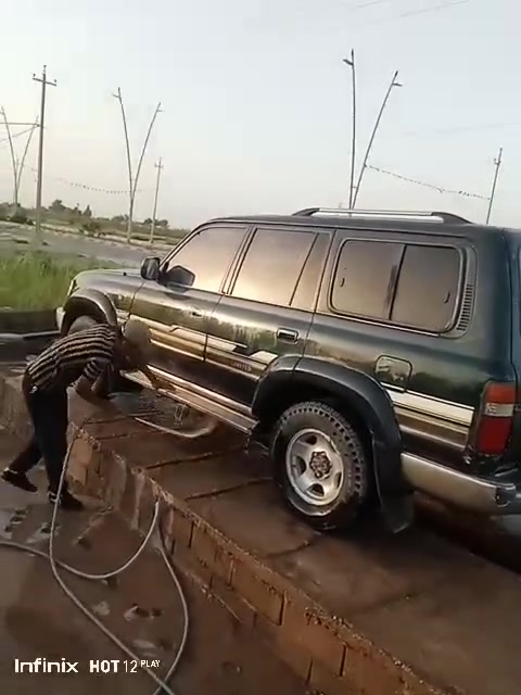 للبيع لاندكروز ليلي علوي 92مكينه وكير مونيكا اوتماتيك مكينه بخاخ جديدة تخم تاير صدر جديد سياره جاهزة سبيرين فتحه بالسقف سنويه وهزه جديده رقم بغدادبسمي عنوان واسط قضاءالموفقيه للاستفسار 
***********
***********

