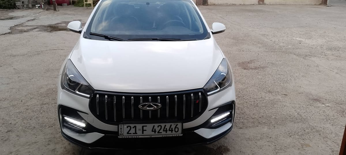 سلام عليكم
شيري اريزو 5 موديل 2025 سياره بدون ضربه وبدون صبغ السياره ماشيه 18400 مكينه گير تبريد خير من الله 
السعر 110 ورقه وبيه مجال 
مكان السياره بغداد 
***********
***********
