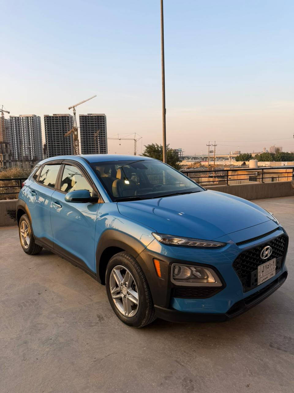 السلام عليكم 
كونا 2019 للبيع السيارة مواصفات عادية مال كونا المعروفة (كير ATالمرغوب )❤️
السيارة كلين بسمي ومكفولة من التبديل ومن الصبغ ❤️ ماشية 50 الف ميل 

مكاني بغداد المنصور ***********
السعر: 145ورقة وبيها مجال بسيط
