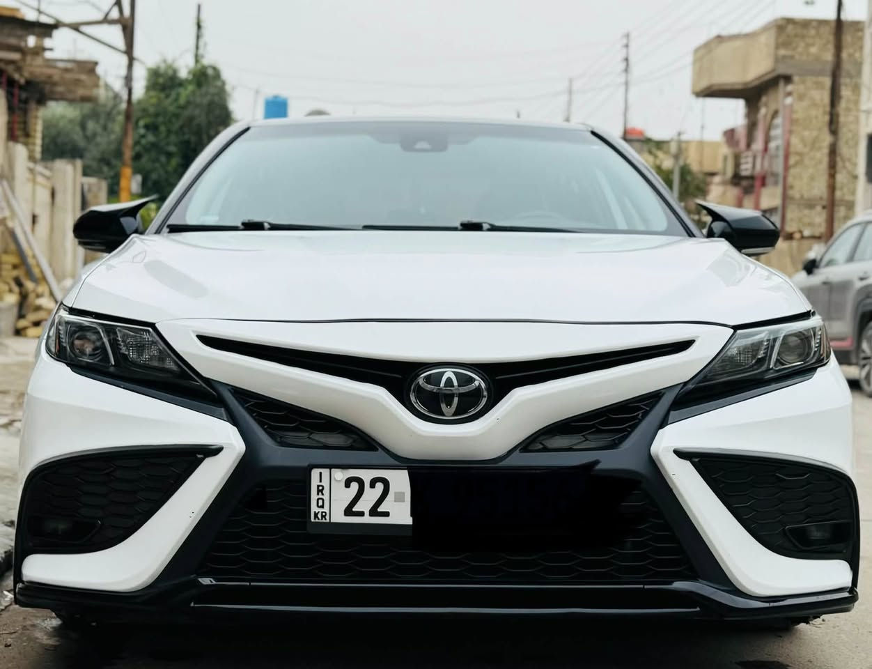اللهم صلى على محمد وآل محمد
Camry SE 2023 
كامري محرك 2500 بانزين 
ألوان ابيض 
السيارة للبيع فقط
الضرر : بدون ايرباك  تبديل بنيد نفس اللون + جاملخ الأيسر تبديل نفس الون فقط صور الحادث موجودة بل نشر 
رقم الشاصي 4T1G11BKXPU085735

المواصفات

• شاشة كبيرة
• كاميرا خلفية 
• رادار امامي
• مانع تصادم
• محدد مسار
• تصحيح مسار
• مثبت سرعه
• مانع انزلاق
• نقطة عمياء
• اضوية اماميه زنون LED
• اضوية خلفية LED
• ليد زنون نهاري
• ويل قياس 18
   • نظام القيادة 3
      ECO + NORMAL + SPORT
   • نظام UTO HOLD
• نفكيشن
• اوامر صوتيه
• بلوتوث
• مدخل USB 2
      كفاله كير مكينه 
اسبير السيارة على وضعية الشركة منازل 
رقم أربيل الجديد
 ماشيه km70 
ملاحظه: القماره مغلفه فابلون اسود وتكدر أشيله للحمايه فقط 
السيارة مال بيت جداً نظيفة ماتصرف عليه دينار حيل معتني بيه تبديل الدهن من الحسام فقط
مكان السيارة بغداد
 
السعر 190$ 

 اتصل على الرقم *********** بي واتساب
