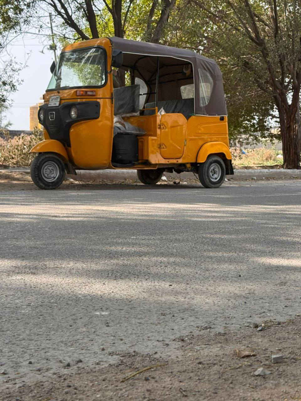 السلام عليكم  تكتك 22 رقم وسنويه
بيهها لغدين من صفحه بطاين معمره مال جاملق مبدله بوشه وبستم مال شركه اريدها ب8 ونص بيها مجال //***********
