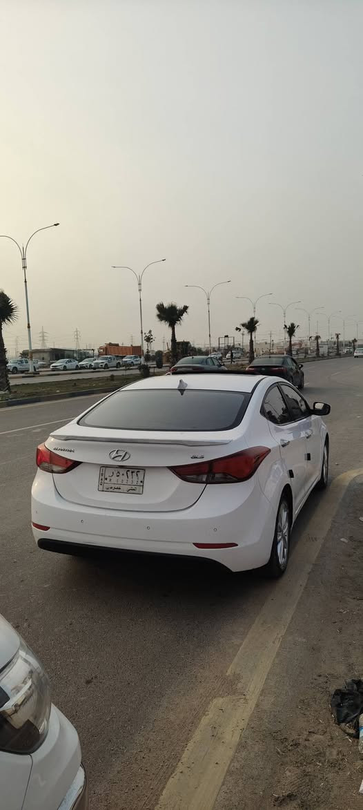 سلام عليكم الانترا 2014 خليجي كفاله عامه فول مواصفات فتحه لد امامي خلفي كامرا حساسات شاشه . 
كير محرك حداديه تخم تاير شرط سياره جديده كلش ماشيه 152 الف مرقم مثنى بسمي تحويل مباشر .
السعر ب129 بيها مجال للاستفسار ***********
مكلف بالنشر مجال غير متواجد ع النت .
