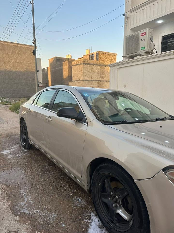 ماليبو موديل 2010 للبيع خليجي
رقم بغداد مشروع وطني
محرك 2400 كفاله گير كفاله
بيه 3 قطع صبغ
السعر 72 وبيه مجال
عنوان دوره ***********
