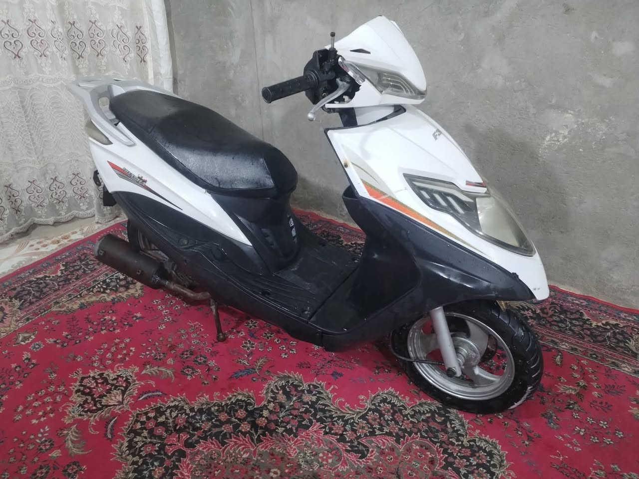 دراجه هويشه للبيع دراجه مفتوحه رايمر دراجه خير من الله
سرعتها 120 دراجه فووول لا دخان لاتنغيص جيب مصلح وتعال افحص سعرها 400 أوبيها مجال للشراي عنواني كوت داموك


**إذا كنت صاحب هذا الإعلان وتريد حذفه لأي سبب، رجاءا أرسل رسالة إلى الدعم الفني**