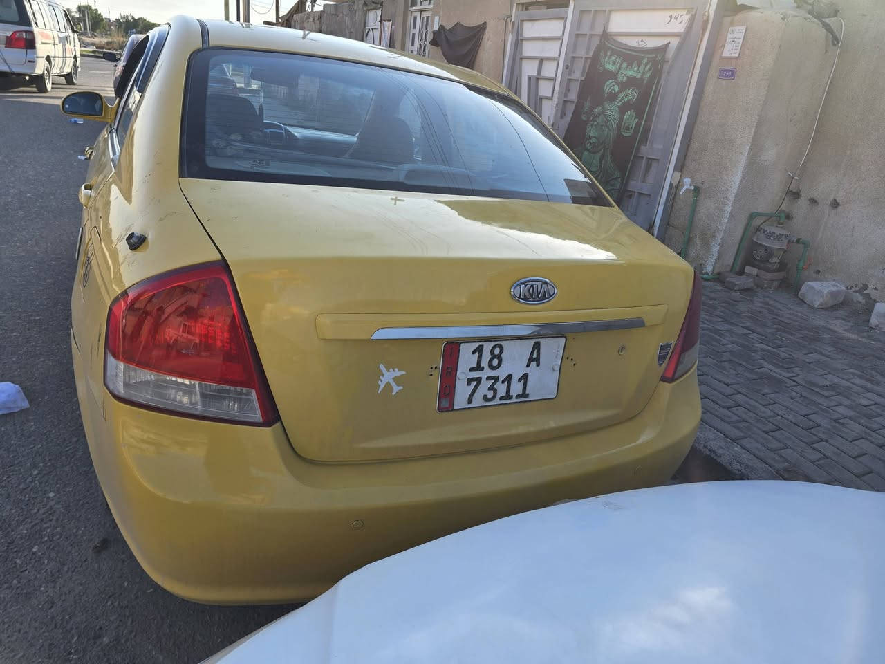 السلام عليكم سبكتراموديل ٢٠٠٨ سياره حلو و جديد سعرها ٧٠ بيه مجال بيه مشكله بال كير مكان كربلاء رقم تلفون ***********
