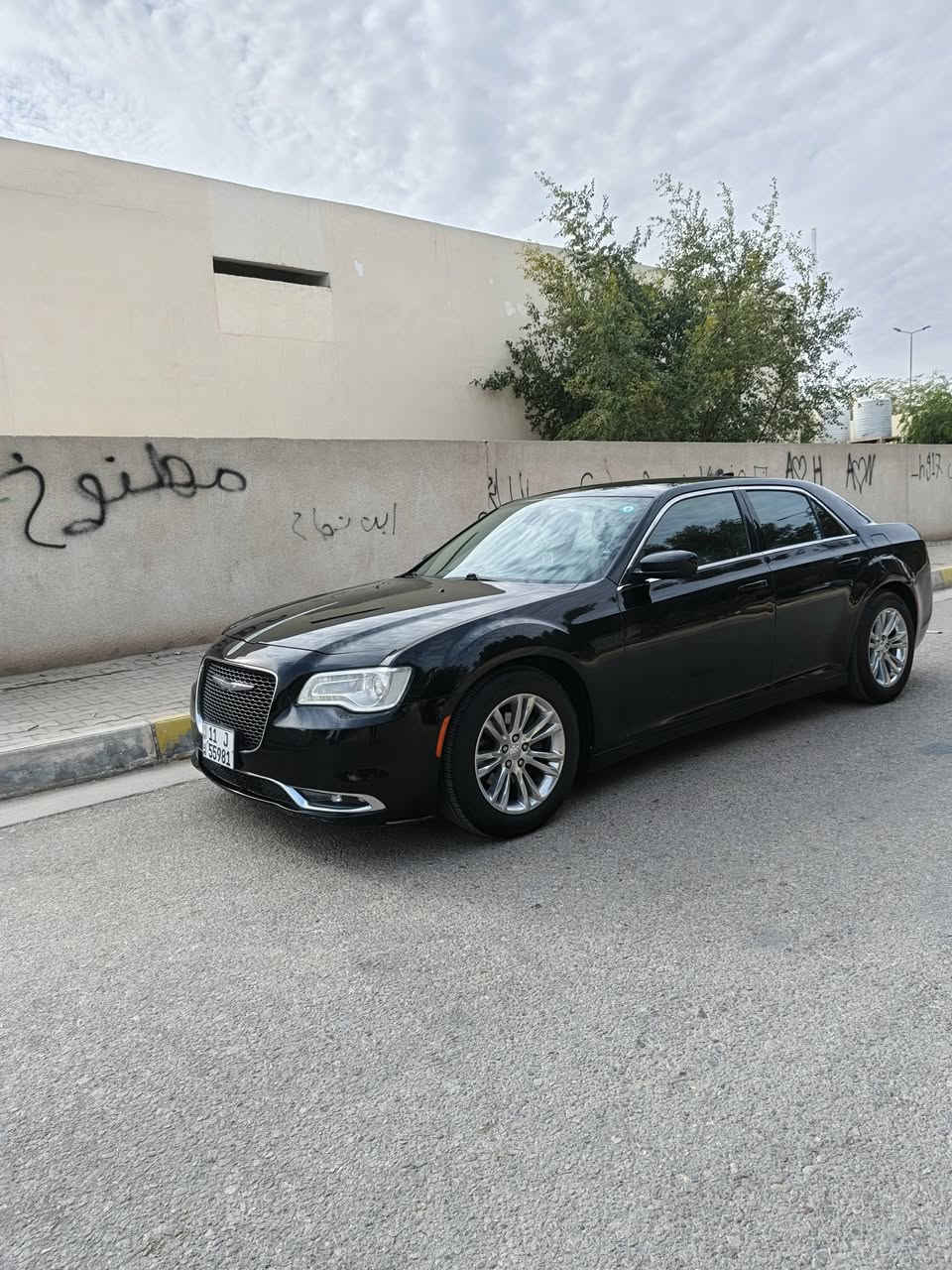 السلام عليكم اوباما 2018 معلايه 2023 رقم بغداد ألدولي الجديد سنوية وهزة وفحص كله جديد بسمي حادثه فقط باب تبديل بلادي بدون ايرباك وبيها قطعتين كلير بدون دواخل شرط والباقي مكفول سيارة جديدة حيل مال جناي وجاهزة من كلشي مكينة كير حدادية تبريد كله كفالة شرط مكينة 6 سلندر موصفاته بصمه تشغيل بصمة أبواب ويل مكسيكي هيتر بلمري جنطة كهرباء تشغيل عن بعد لايت زنون سيارة جديدة مابيه اين تقص كشنات جلد تدفئة تبريد بلكشنن كشنات كهرباء وبعد بيها موصفات ملاحظة مكينة والكير مامفتوحات علا وضع الشركة السعر 175وبيه مجال للشراي الرقم ***********
