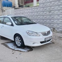 بي واي دي موديل 2013سياره مكفوله من ضربه  وتبديل بيه صبغ هلالت ودوس فق...