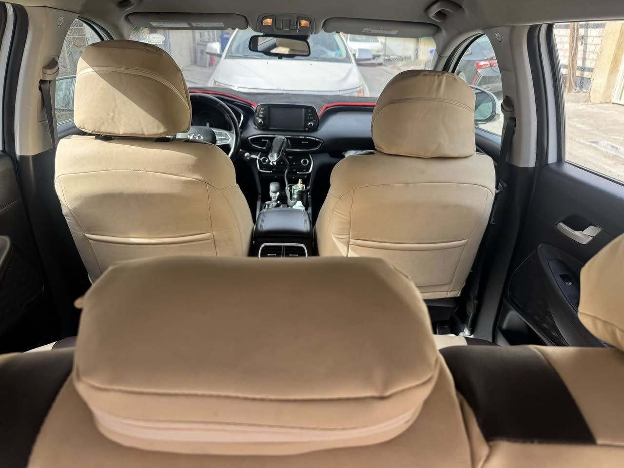 سنتافيا  فول الفول لمتد نظام الدفع الرباعي الحديثHtrac

مواصفات 

موديل 2020

ماشيه 87 فقط

ايرباك بردة 

رقم اربيل إنكليزي الجديد بأسمنا

المواصفات

شاشه  

 كامرة  خلفي 

اشاير كامره

4 ويل دفع رباعي

رادارات امامي خلفي جانبي

 4 وضعيات قيادة هاند بريك بصمة

كشن كهرباء
كشن  تدفئة 
بصمه تشغيل و ابواب 

فول تحكم ستيرن 

تبريد قطعتين 

لد نهاري

اشارة ترحيب وتفتح عند الاقتراب

محرك 2400

السعر 175 $ مجال بسيط

 وحادثها حادث السيارة نص جاملغ ونص من البنيد بدون دواخل

مكان السياره  بغداد /المنصور
للاستفسار والتواصل على الرقم ***********واتس اب موجود غير متواجد على الفيس وشكراً لادارة الكروب
