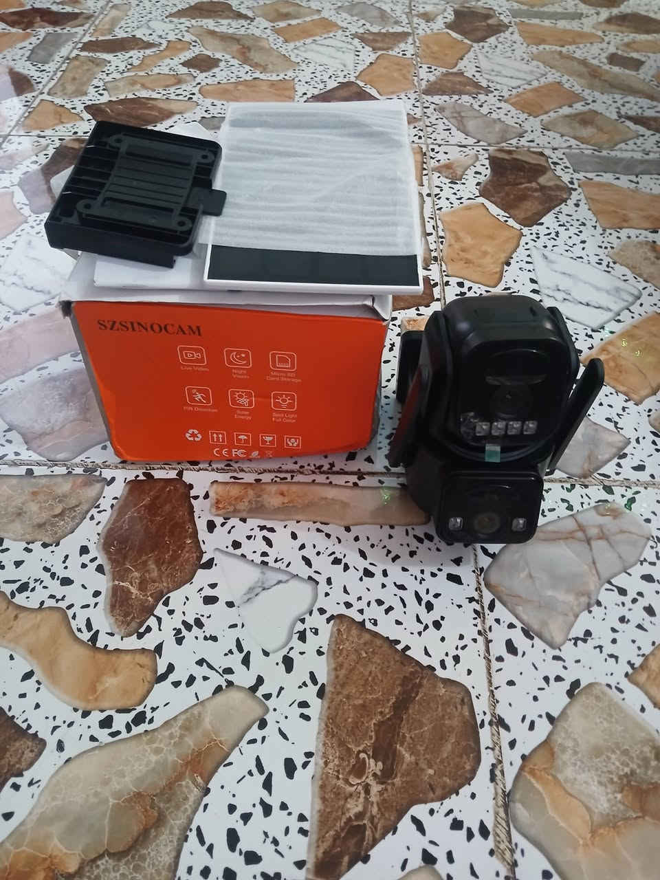 ٢ طاقه شمسيه واي فاي واي فاي ...وحده كهرباء كامل ملحقات


**إذا كنت صاحب هذا الإعلان وتريد حذفه لأي سبب، رجاءا أرسل رسالة إلى الدعم الفني**