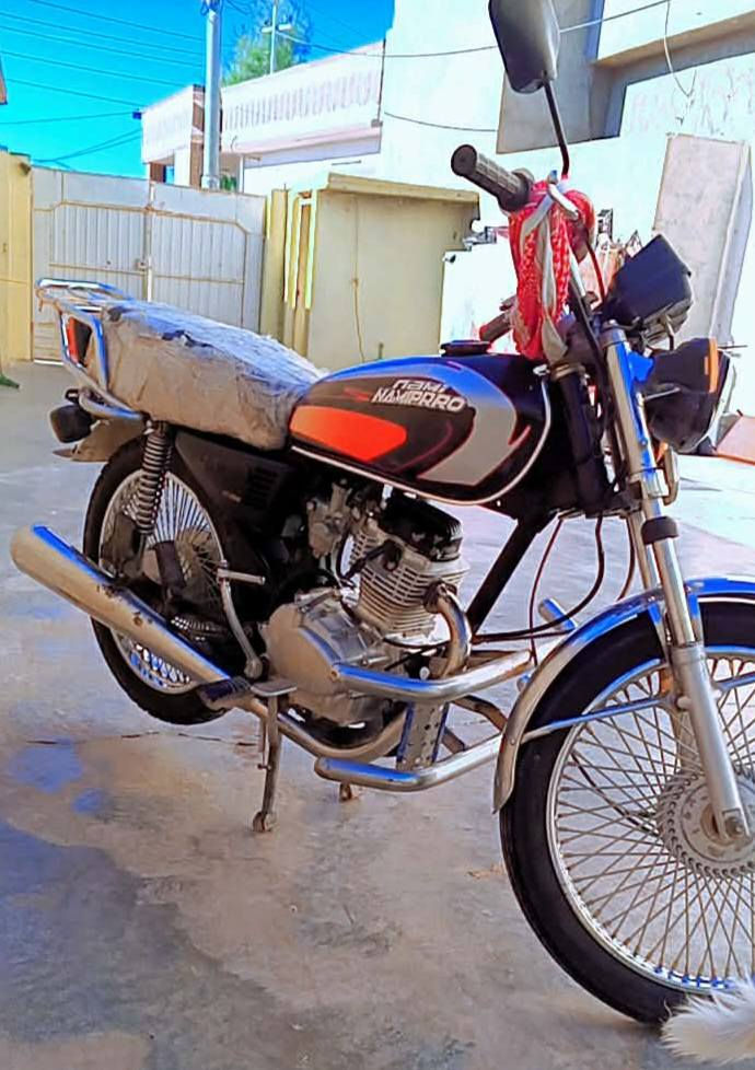 سلام عليكم نامي برو موديل 2019 نضافه فول تانكي كشن تايرات كابريتر كله جديد سعر 450 قفل ***********
