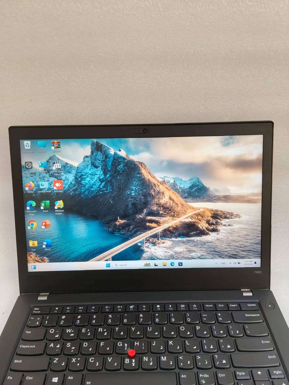 Lenovo ThinkPad T480 💻
⚡ المعالج: Intel Core i5 الجيل الثامن
⚡ الرام: 16GB
⚡ التخزين: 256GB SSD
🔥 من أشهر أجهزة ThinkPad المعروفة بالمتانة والأداء العملي، مناسب للدراسة، العمل، التصفح، والبرامج المكتبية مع أداء مستقر واعتمادية عالية.
🚀 يوفر تجربة استخدام سلسة وسريعة بفضل ذاكرة 16GB وقرص SSD، مع تصميم قوي يتحمل الاستخدام اليومي لفترات طويلة.
✅ أداء ممتاز للاستخدام اليومي
✅ جودة تصنيع عالية ومتانة قوية
✅ مناسب للطلاب والموظفين
✅ جاهز للاستخدام مباشرة
🚚 متوفر توصيل لجميع محافظات العراق
🛡️ ضمان 10 أيام على الجهاز
📩 للاستفسار عن السعر والتفاصيل راسلنا على الخاص. 💙💻🔥


**إذا كنت صاحب هذا الإعلان وتريد حذفه لأي سبب، رجاءا أرسل رسالة إلى الدعم الفني**