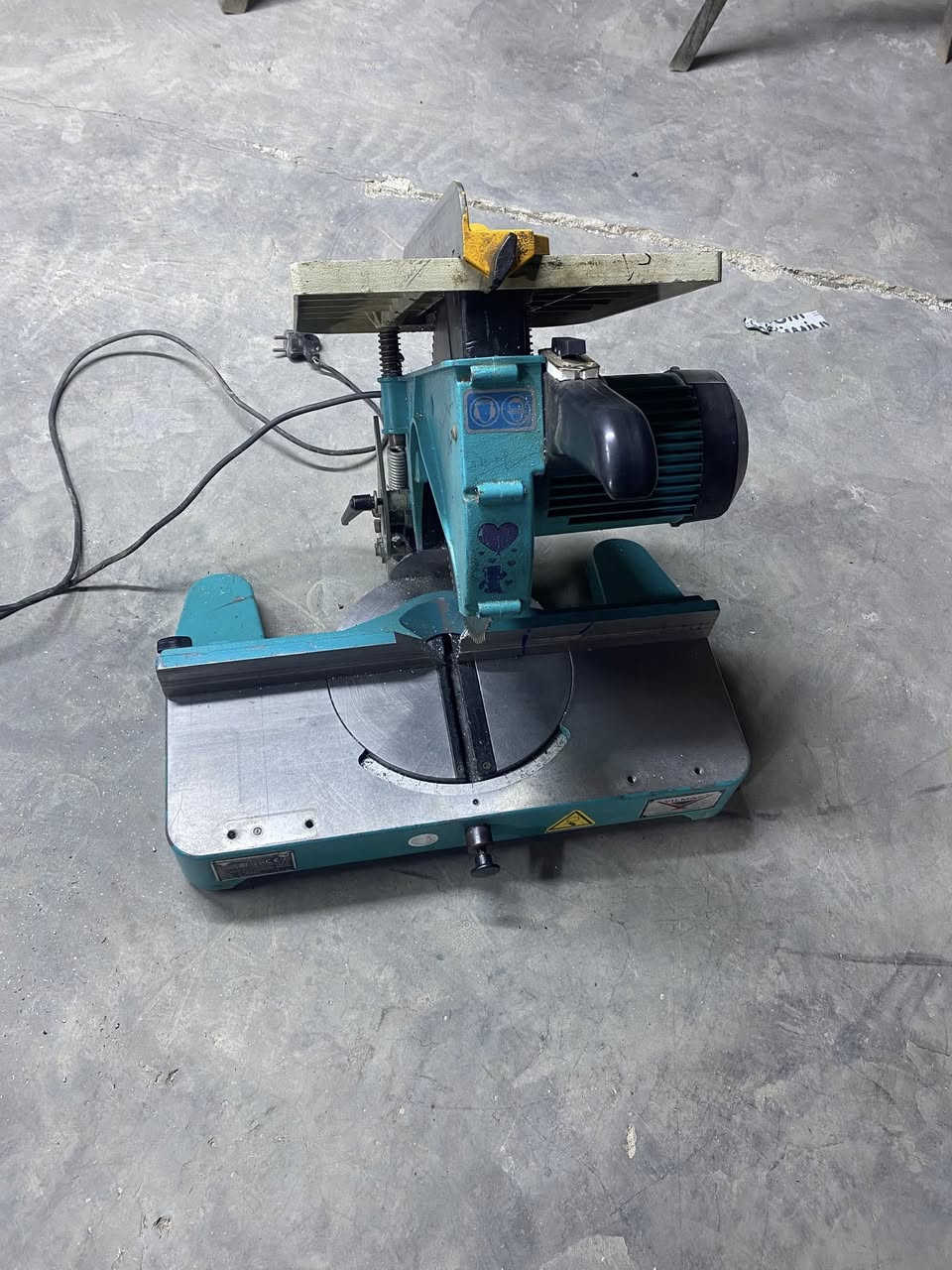 كتر للبيع للاستفسار ***********
