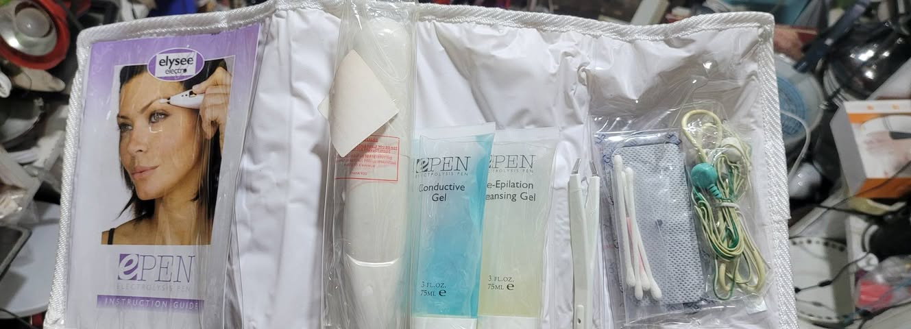 المنتج هو نظام Verseo ePen لإزالة الشعر الدائم.  ٣٠ مع التوصيل غير مستخدم 
يعمل الجهاز بتقنية التحليل الكهربائي (Electrolysis) لإزالة الشعر من الجذور. 
يتميز بأنه خالٍ من الإبر وغير جراحي، ويستخدم نبضات كهربائية لطيفة. 
يستخدم لإزالة الشعر من مناطق مختلفة مثل الوجه، وتحت الإبطين، وخط البكيني. 
تتضمن العبوة جل موصل (Conductive Gel) ومستحضر تنظيف قبل إزالة الشعر (


**إذا كنت صاحب هذا الإعلان وتريد حذفه لأي سبب، رجاءا أرسل رسالة إلى الدعم الفني**