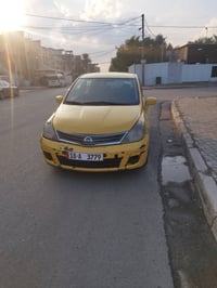 نيسان فيرسه • ٢٠١٠ • سيدية