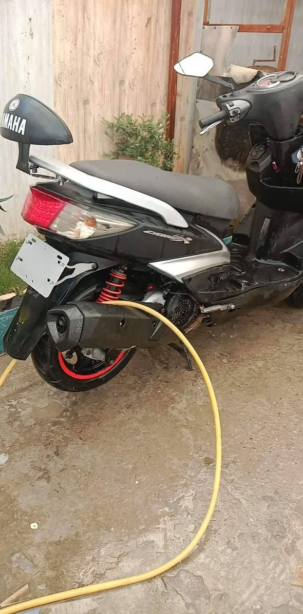 يا الله سلام عليكم شباب دراجه سكنس فحل  مكينه كفاله نشطه الدراجه حلوه دراجه بيه طلاعت الرقم *********** وتساب موجود وخاص موجود. السكن بغداد البلديات.     السعر 850           وذاه اكو مراوس بشي حديث تعال خاص
