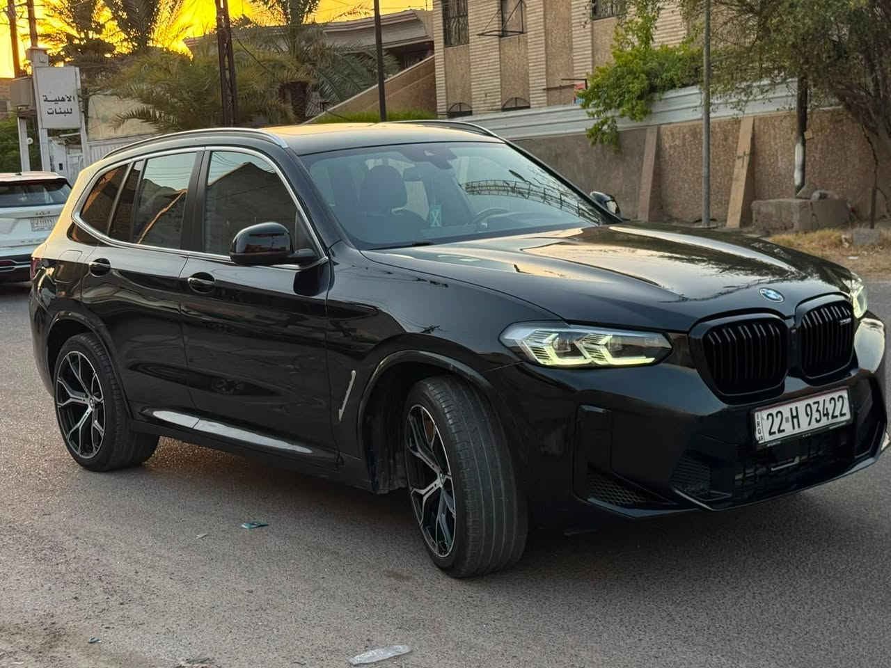 السلام عليكم 
بي ام دبليو / x3 / ام بكج / 2022
Bmw / x3 / m pakg / 2022

(((فووووول موصفات للاخير)))

السيارة وارد امريكي :- حادثها جاملغ وشوية من بنيد راديترات البلادية شواصي لغود مكفولة نص البنيد مرشوش وبيها مكانين سحب كارت اثر شخط

-سيارة جديدة جدا سيرفس كامل 

ماشية 41 ونص 

السيارة ام بكج كامل 
تايرات رن فلات
بانوراما 
كار بلي شاشة بلادية
كشنات خزن 
وصندوك كهرباء 
ورادرات 
وكلشي بيها من الاخير ميخلصن….

رقمها اربيل الجديد وباسمي شخصياً تحويل ثاني يوم

للاستفسار:- *********** بي واتس لتراسل ماسنجر محضور

مكانها بغداد الجديدة او الشورجة 

عارضها 298 ورقة وبيها مجال
